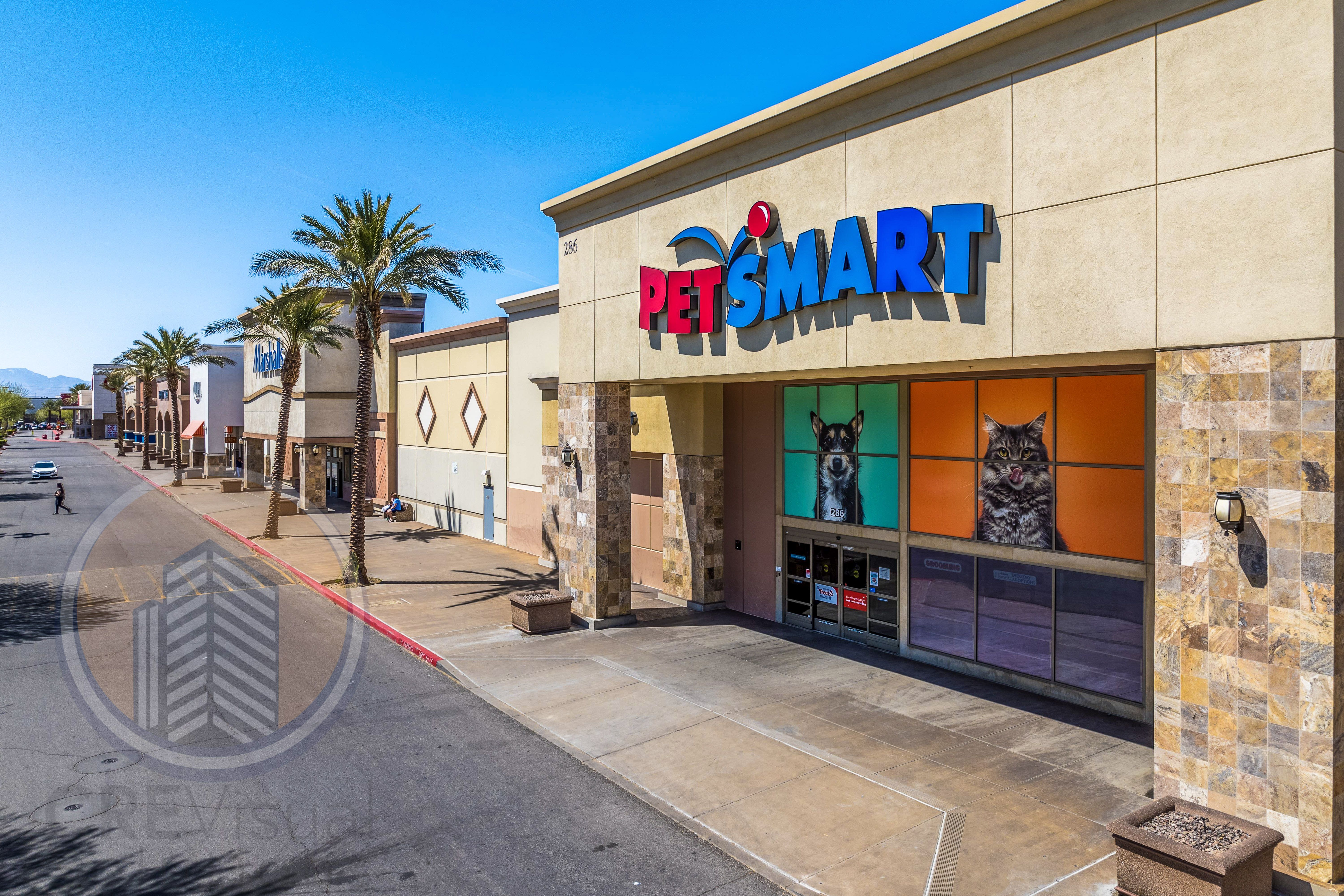 Retail strip center exterior main shot — Las Vegas commercial real estate photography